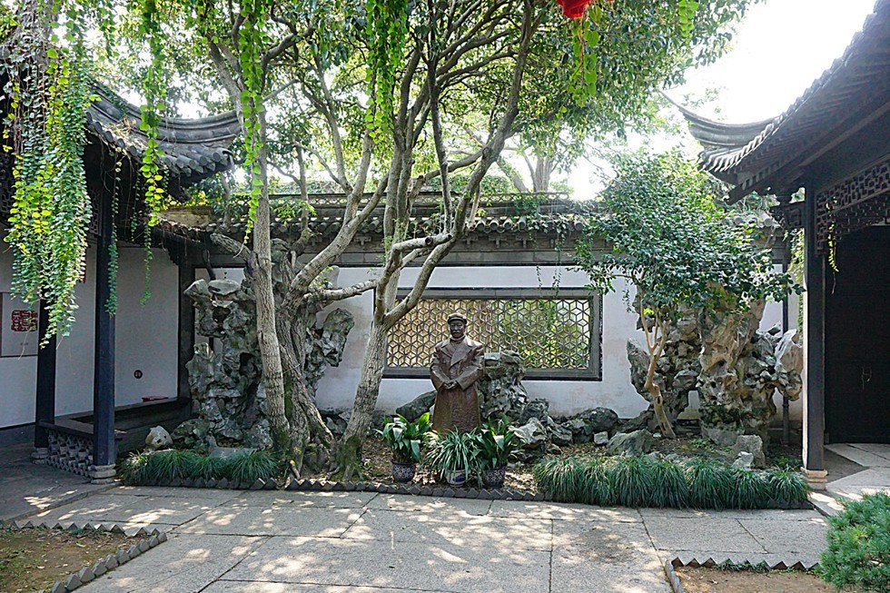 绍兴 鲁迅故里 — 三味书屋和百草园（二）