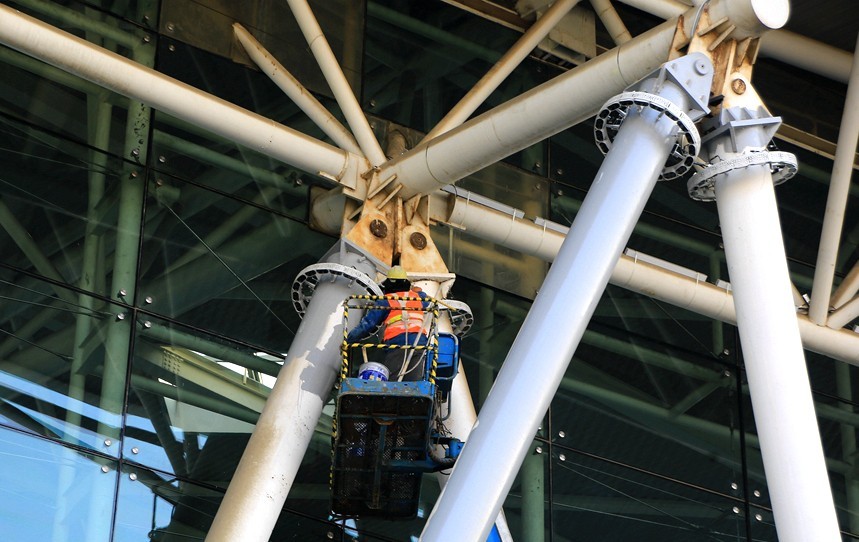 《不老松：忆海南游记》（02）济南机场外观！
