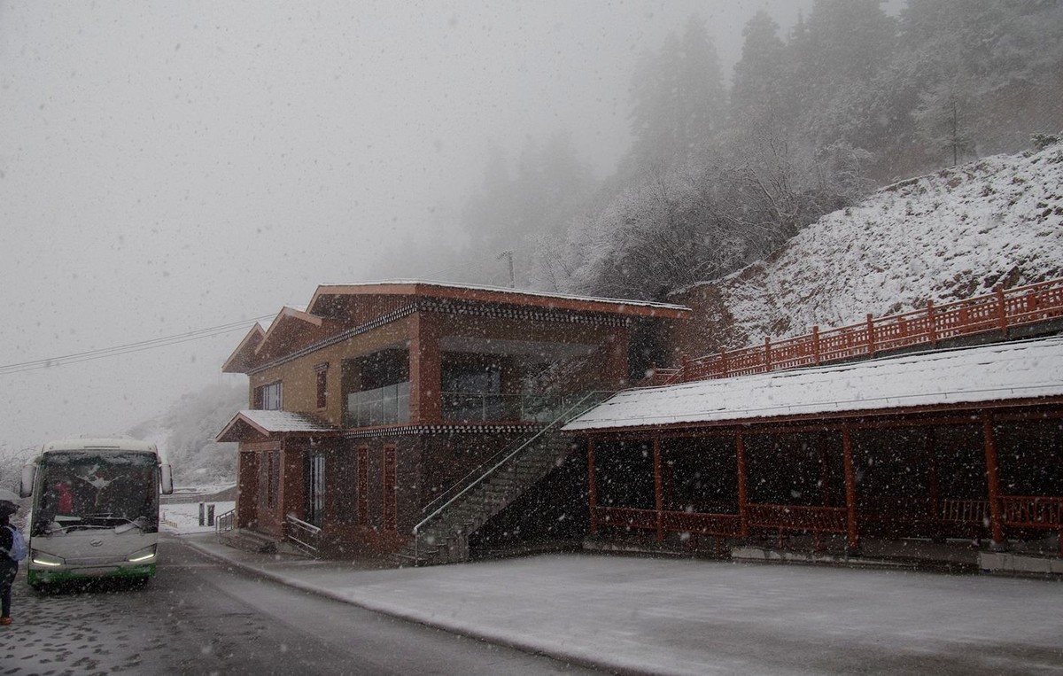 甘南--LA DUO ER 遇上大雪