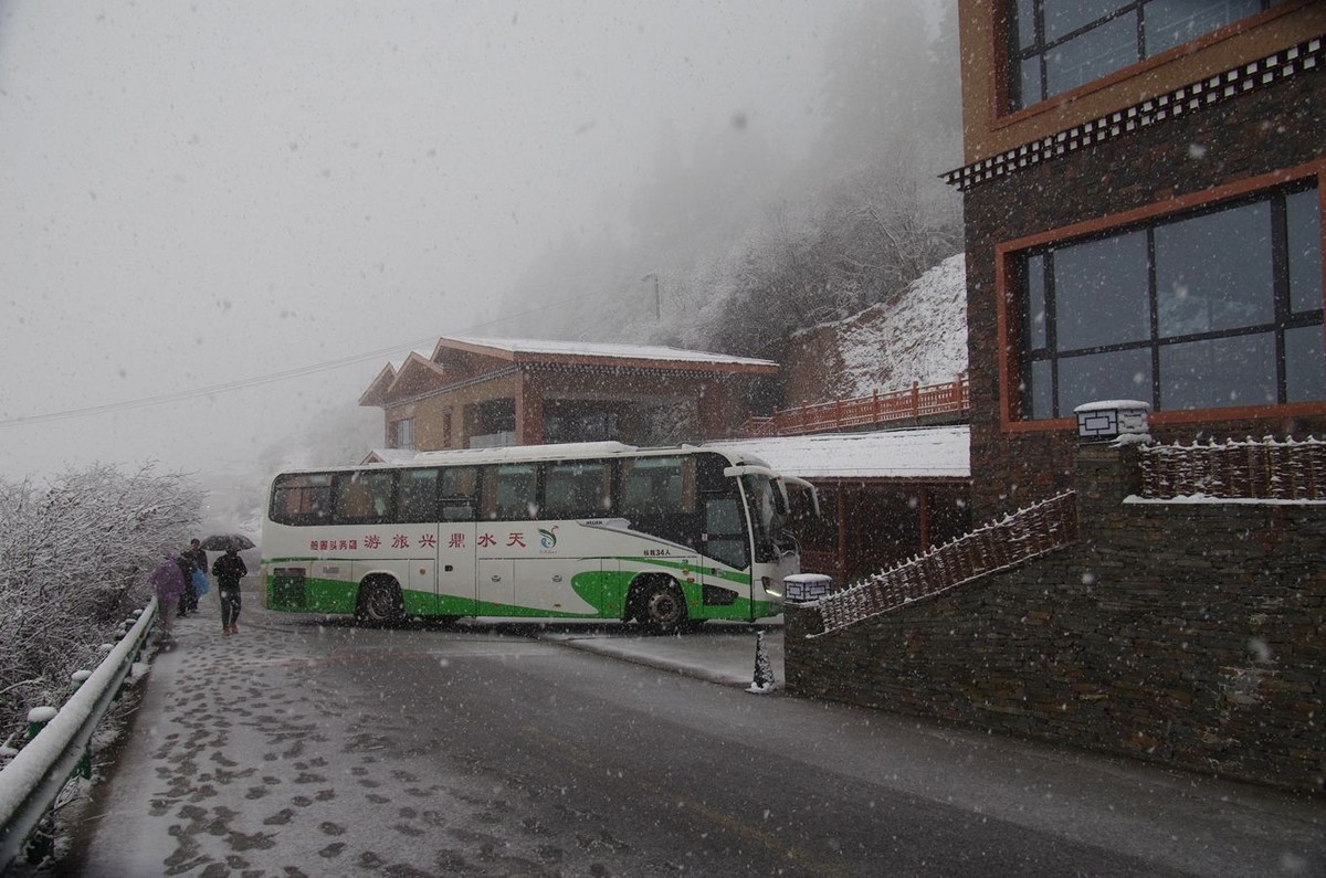 甘南--LA DUO ER 遇上大雪