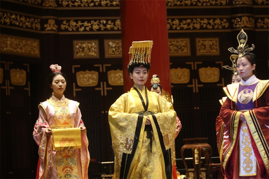 高温下的洛阳随唐洛阳城演艺和风景