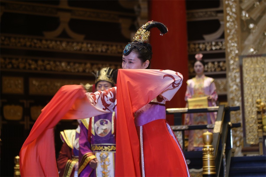 高温下的洛阳随唐洛阳城演艺和风景