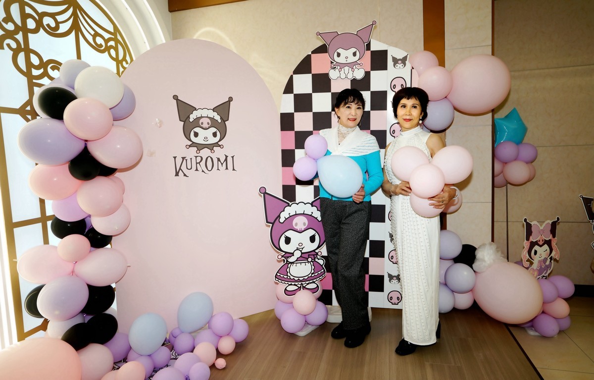 室内环境人像---周年庆典上的美女！