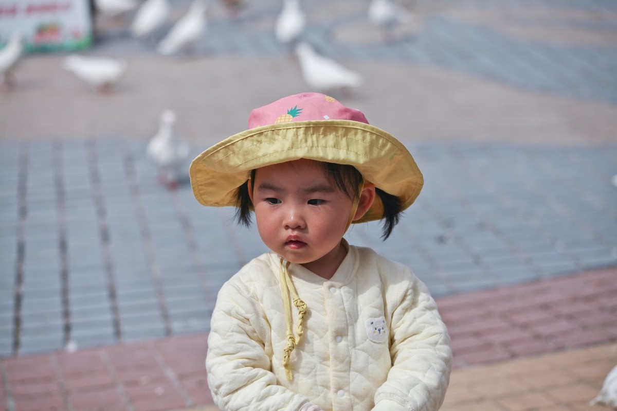 抓拍——春天里快乐的小朋友