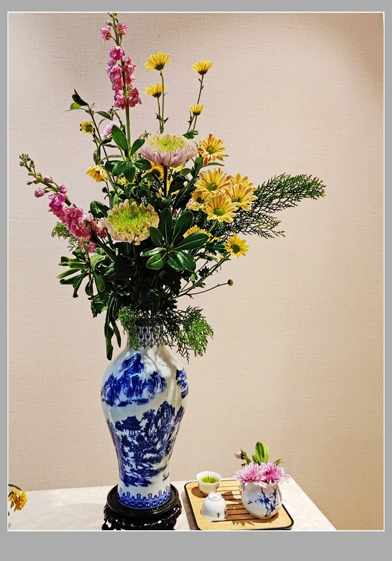 北海菊花展中的精美插花艺术(1)