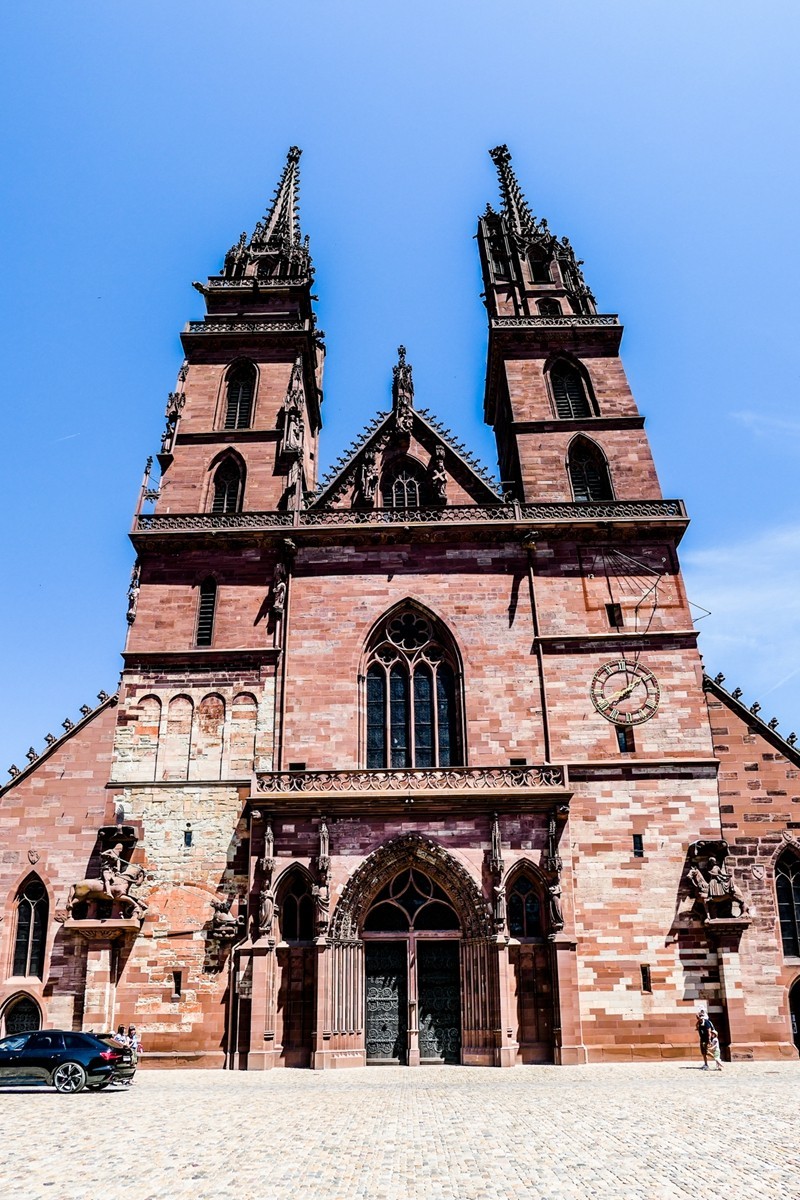 巴塞尔主教座堂（瑞士）