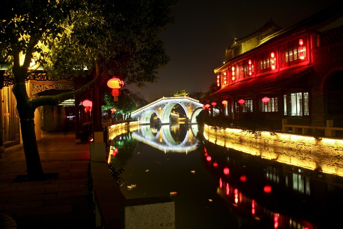 #2023不一样的春节#——台儿庄古城夜色