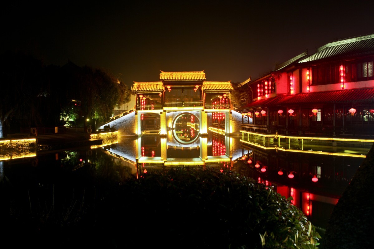 #2023不一样的春节#——台儿庄古城夜色