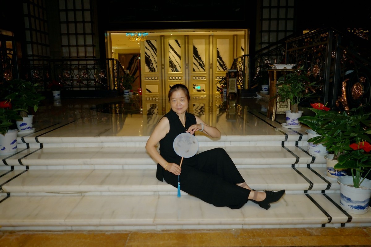 室内环境人像---汉口城市抖音的美女！