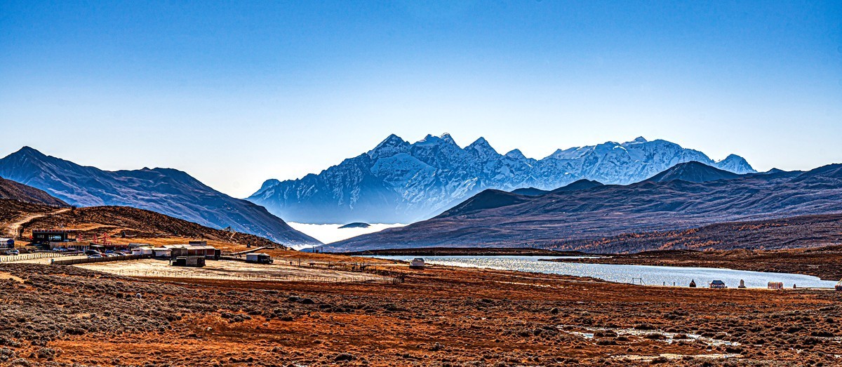 行走在318国道--新都桥段【13】