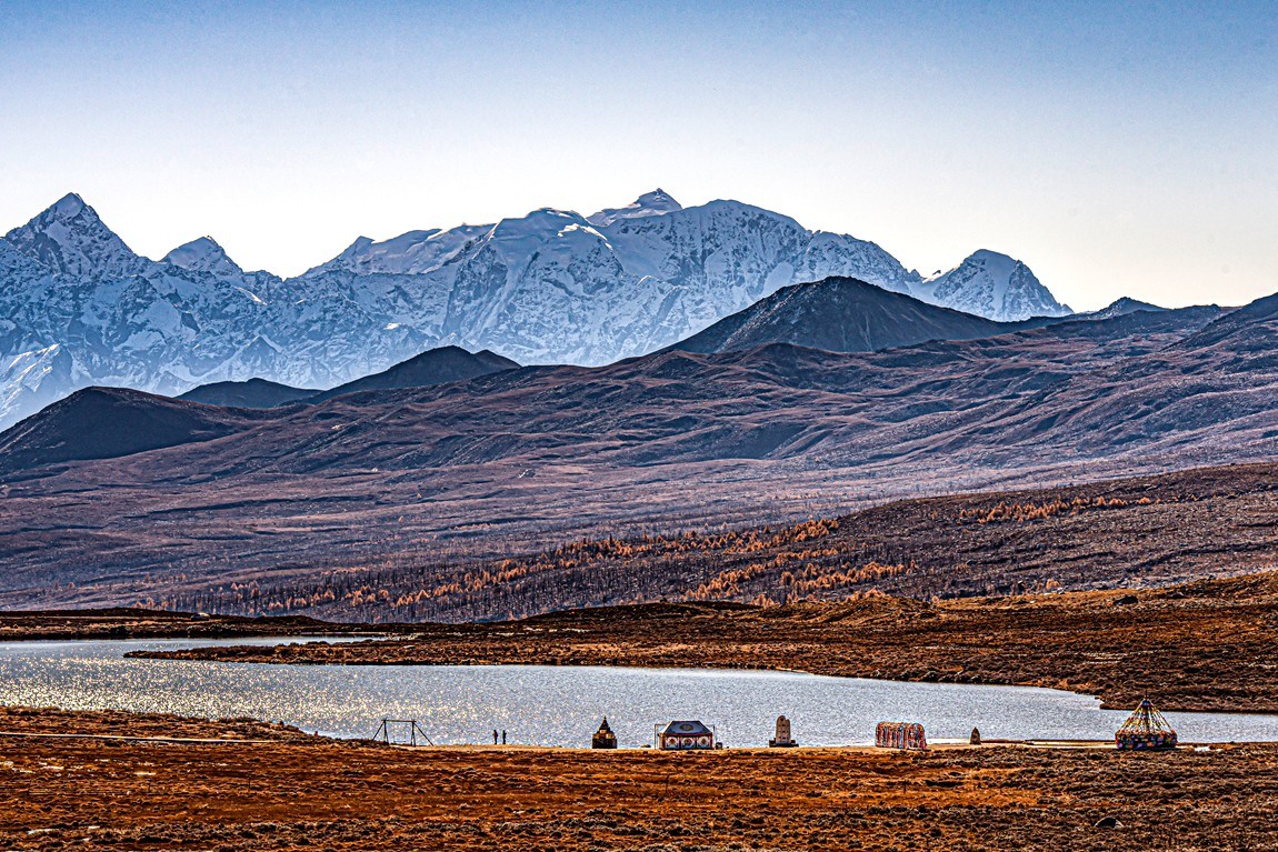 行走在318国道--新都桥段【13】