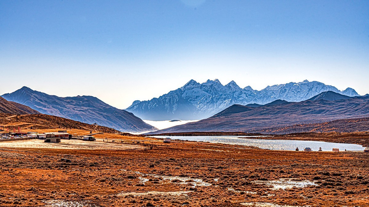 行走在318国道--新都桥段【13】