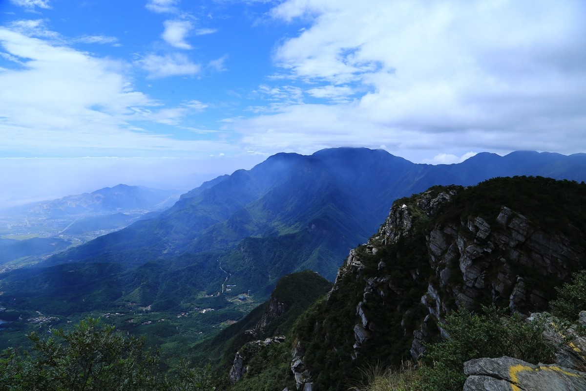 我只是把出去看到的随手记录下来（185）