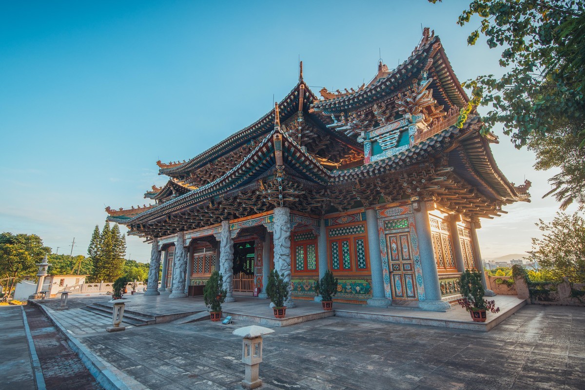 还未被商业气息打扰到的地方全国最大白玉像厦门同安梅山寺