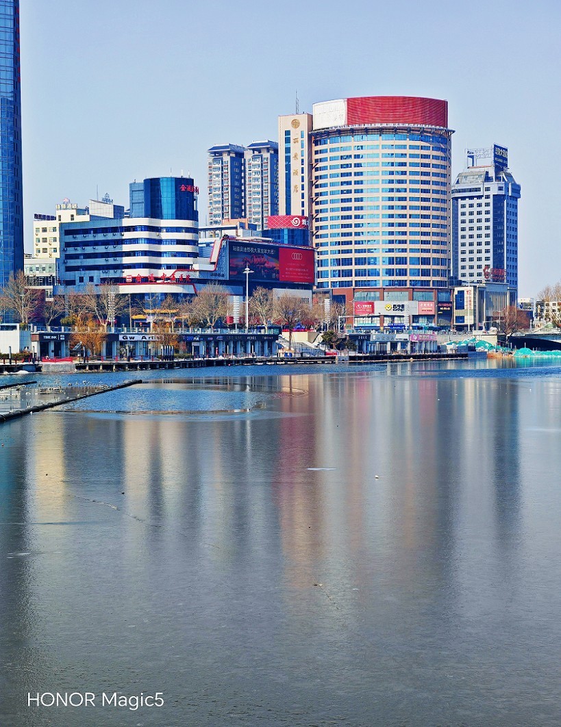 《过年片》过年好！拜个晚年！终于过完年了一切恢复往常真不容易。一切重新开始吧！