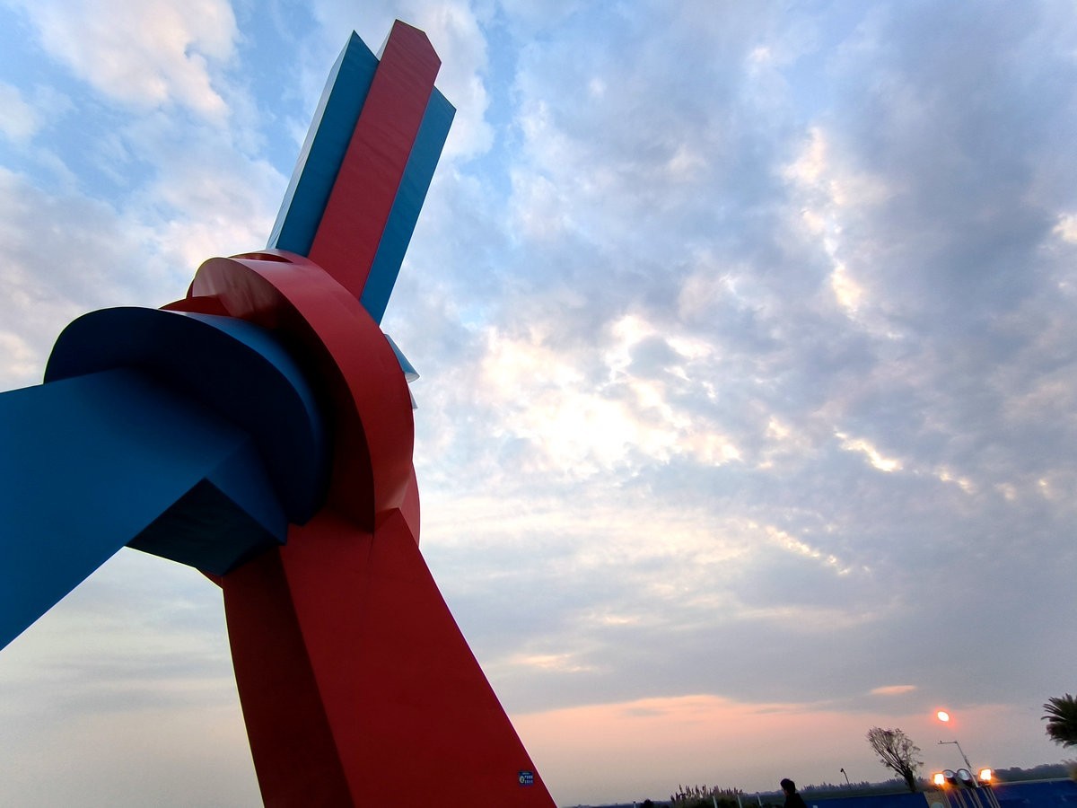 2024春节 滇桂沿边行（33）山海相连地标广场