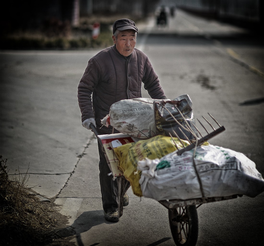 致这个春天----农村人像