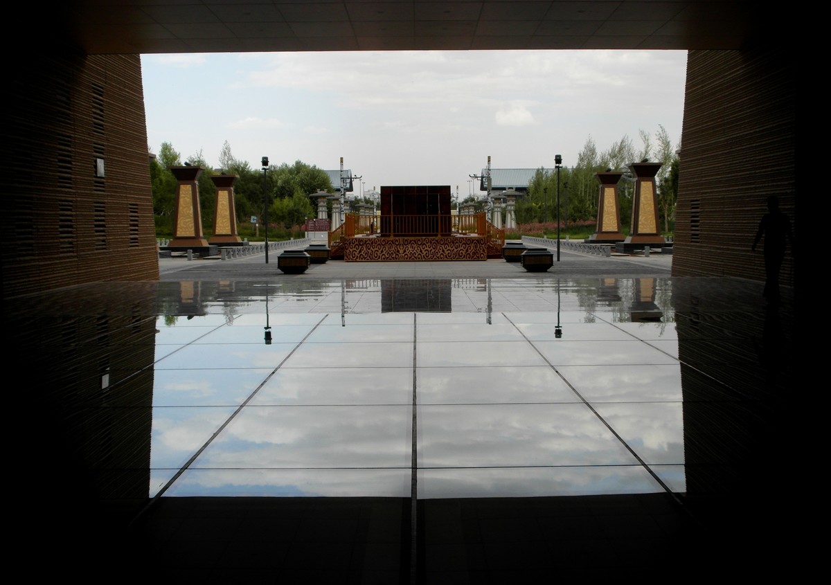 天马行空自在凉州