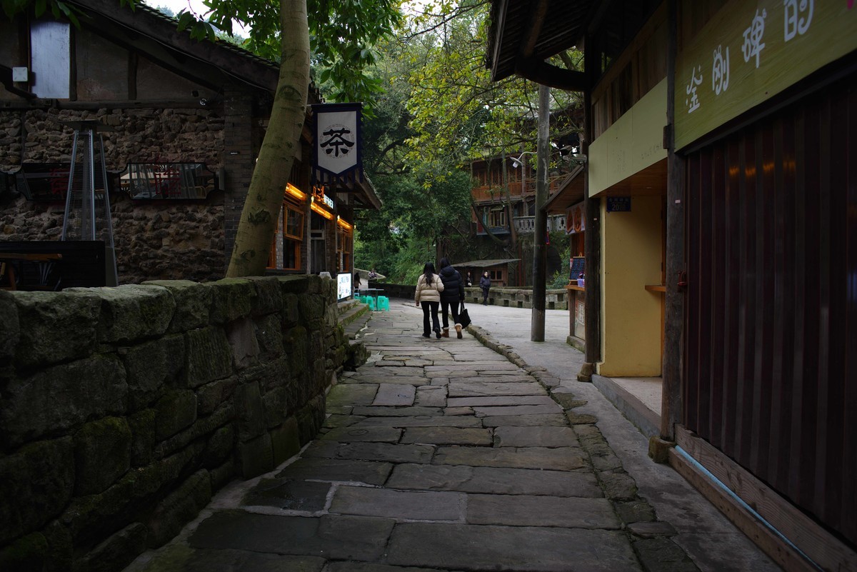 嘉陵江畔金刚碑老街