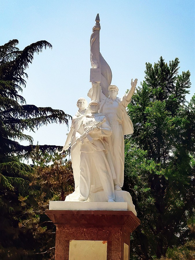 《不老松：纪实摄影》【大好河山系列报導】邯郸游摄：邯郸丛台公园大门里外！ (3)