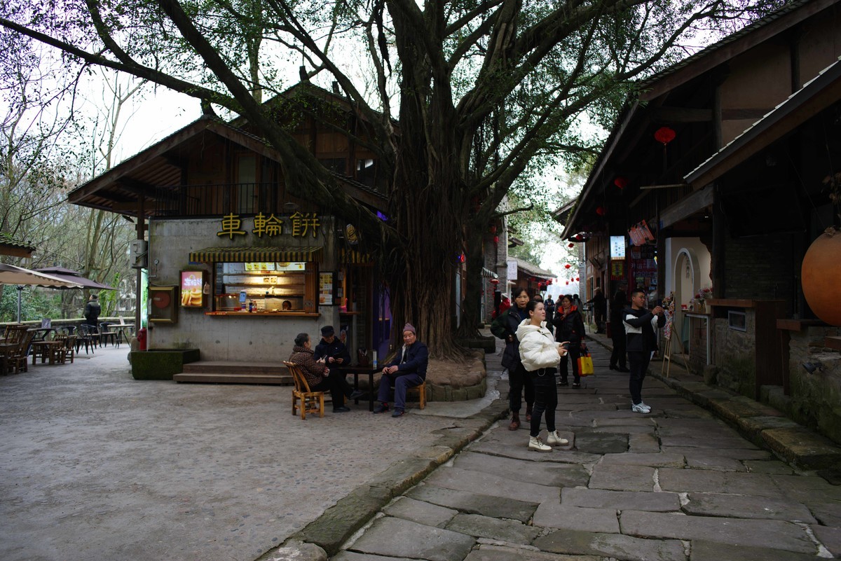 嘉陵江畔金刚碑老街