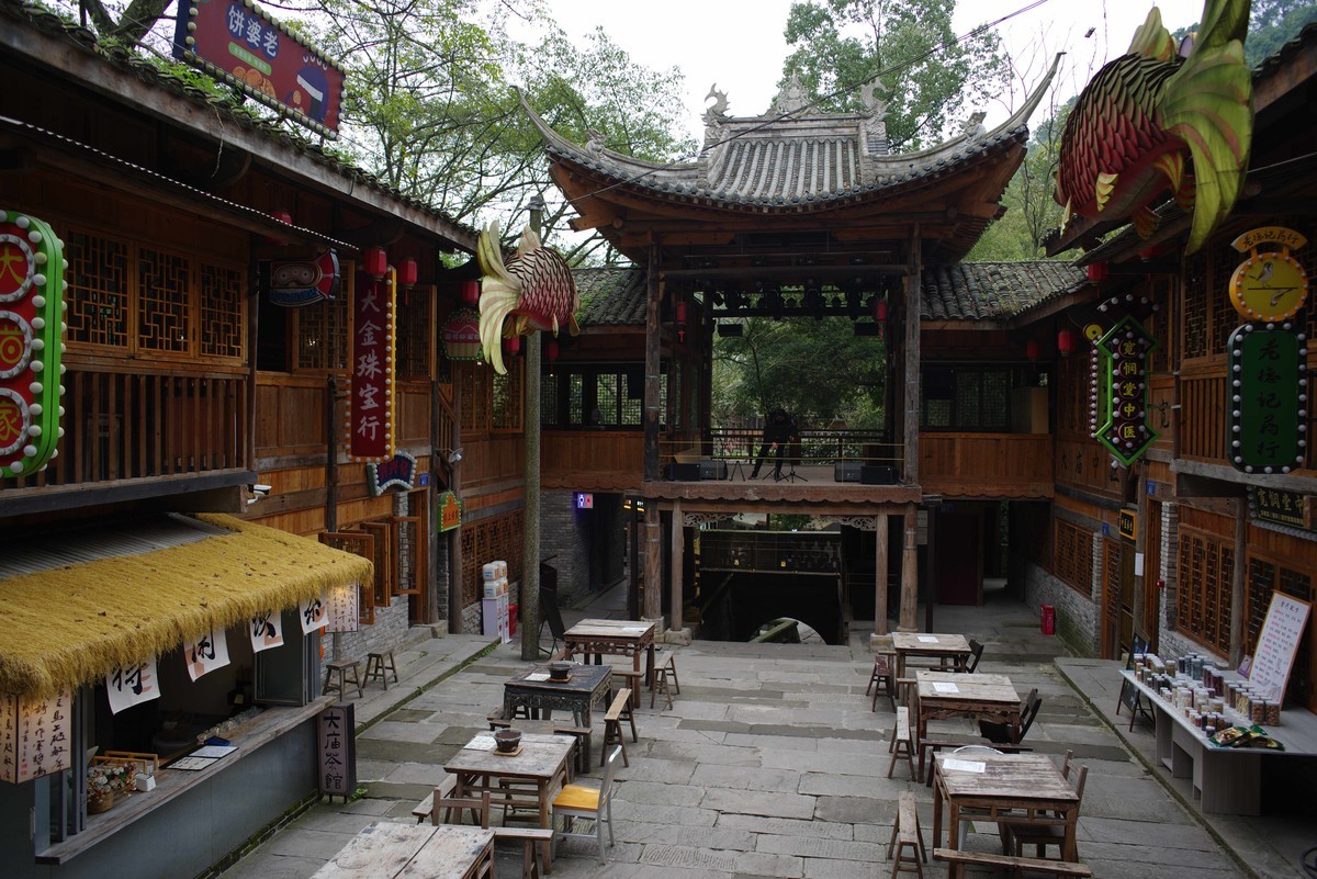 嘉陵江畔金刚碑老街