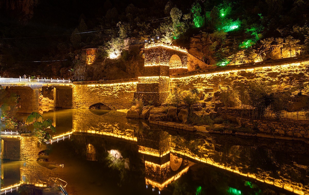 太行明珠大洼村夜景