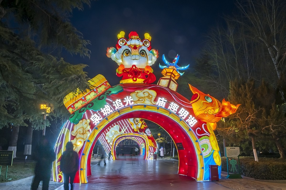 2025明湖夜色美-1