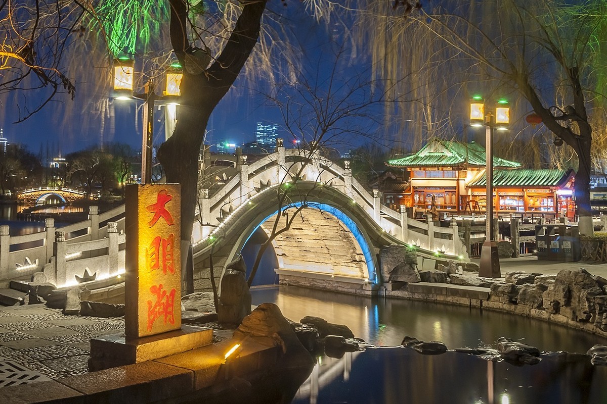 2025明湖夜色美-1