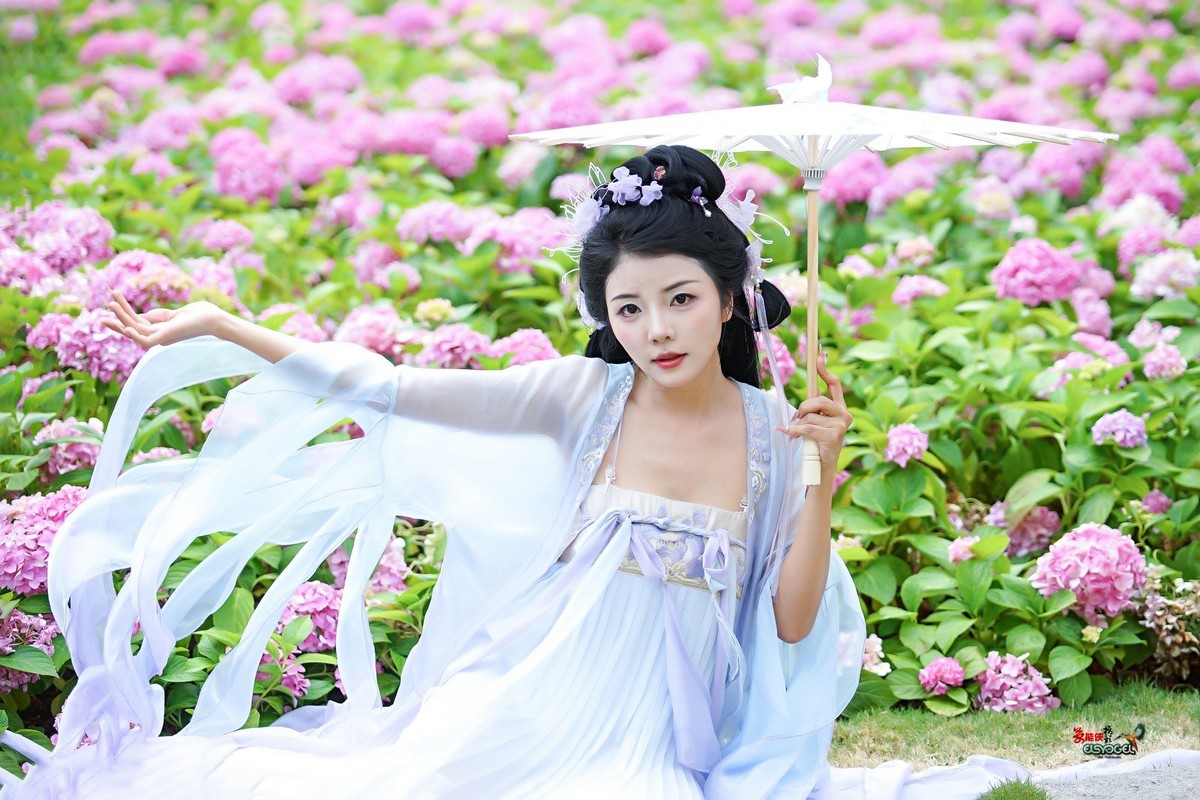 【蝴蝶花仙子】---叶子