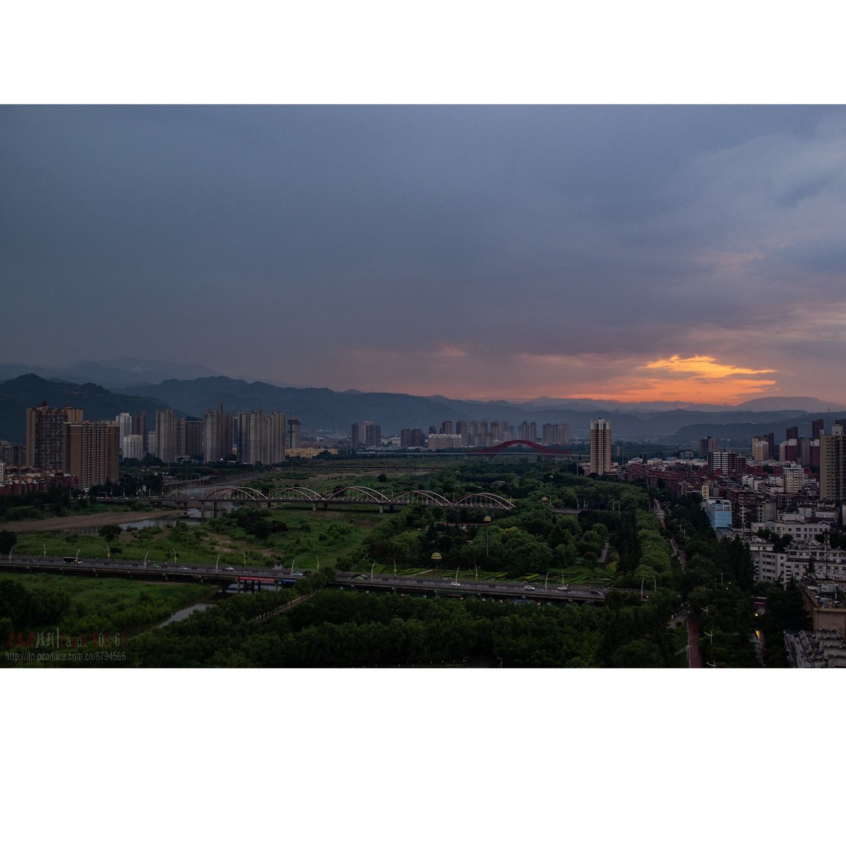 黑云压城城欲摧