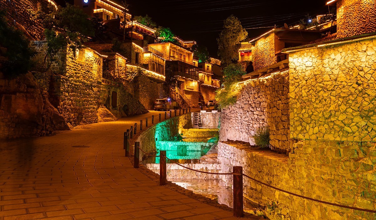 太行明珠大洼村夜景