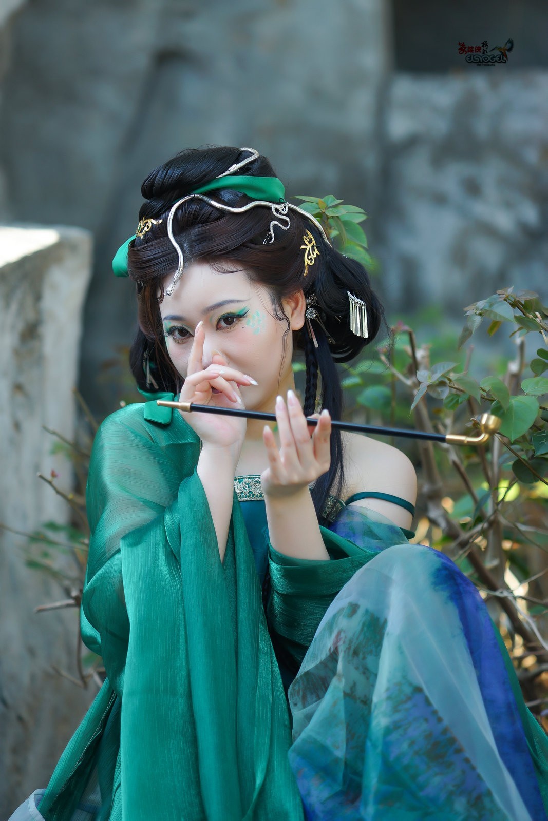 【魅惑青蛇妖】---小魚