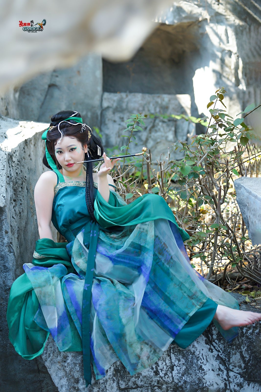 【魅惑青蛇妖】---小魚