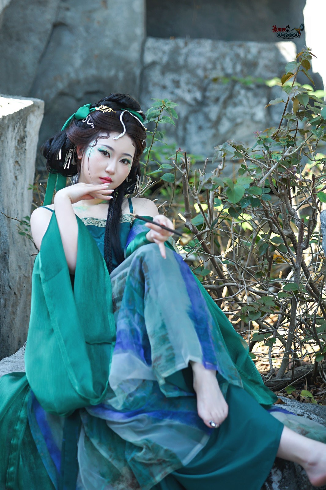 【魅惑青蛇妖】---小魚