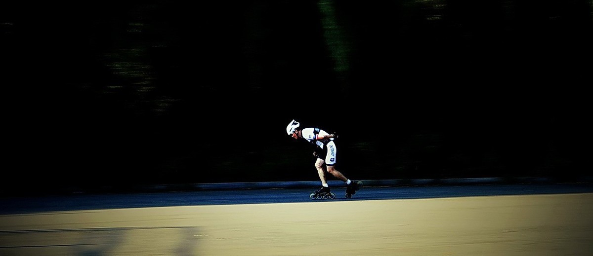 晨练--轮滑美姿