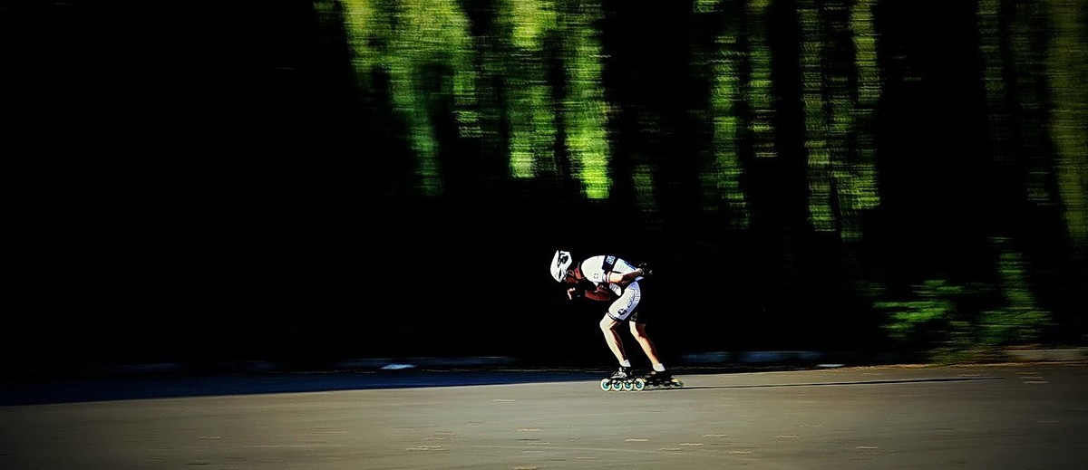 晨练--轮滑美姿