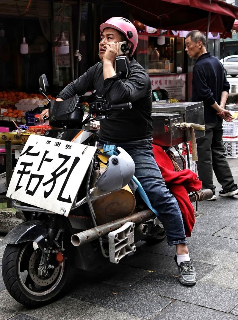 街头抓拍--为了生活