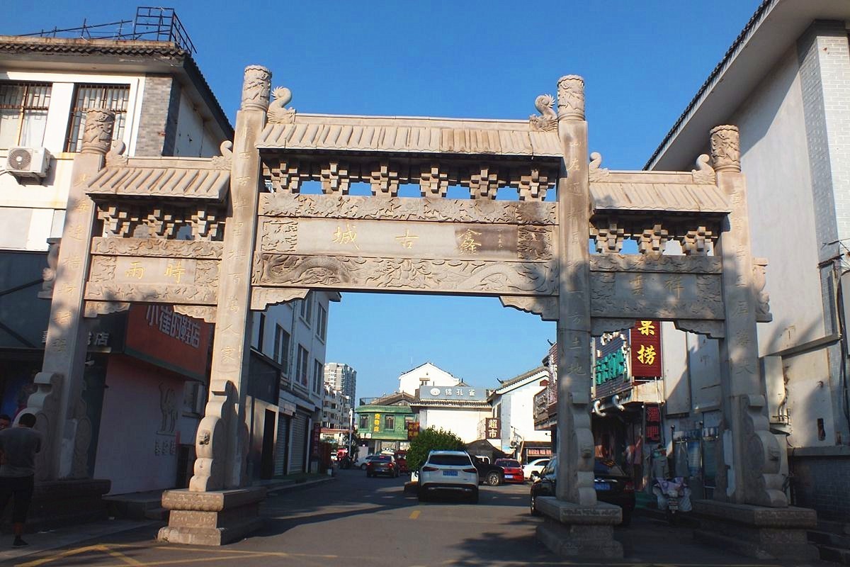 晴天傍晚的街拍