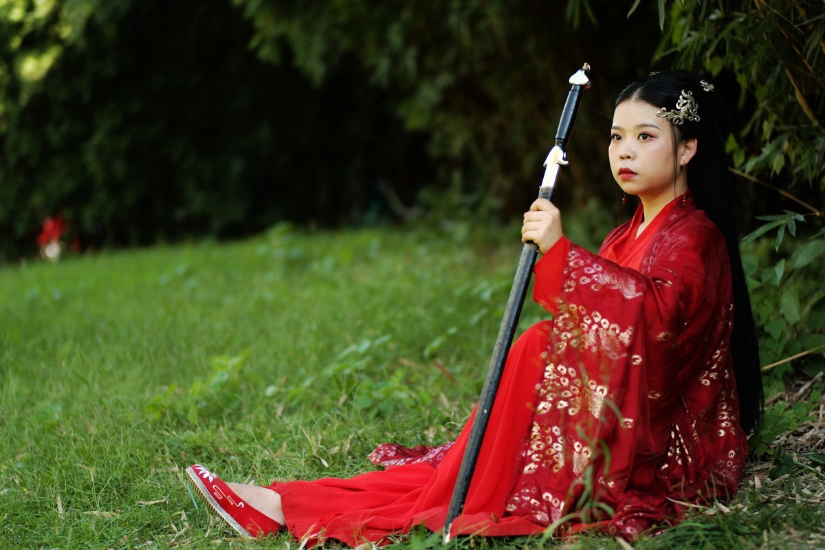 成都龙潭水乡拍古装美女(3)