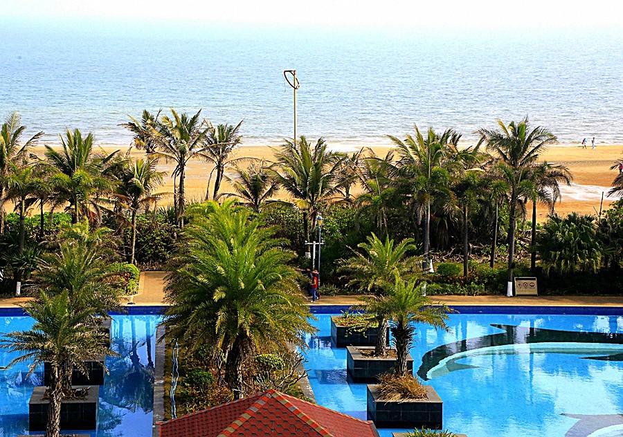 《不老松：忆海南游记》（10）临髙县长島兰湾：现已不复存在的非常漂亮的游泳池！