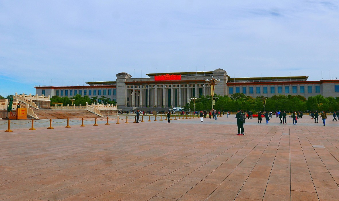 拜年请假贴《北京天安门广场》《我爱北京天安门》祝大家过年好！给各位拜个早年！