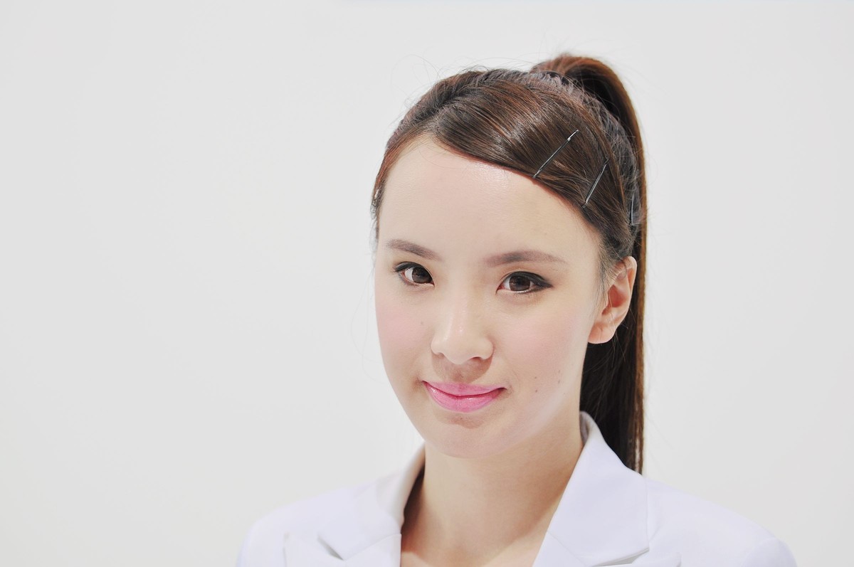 一组十年前D90 70-200 2.8 原片直出上海车展模特八