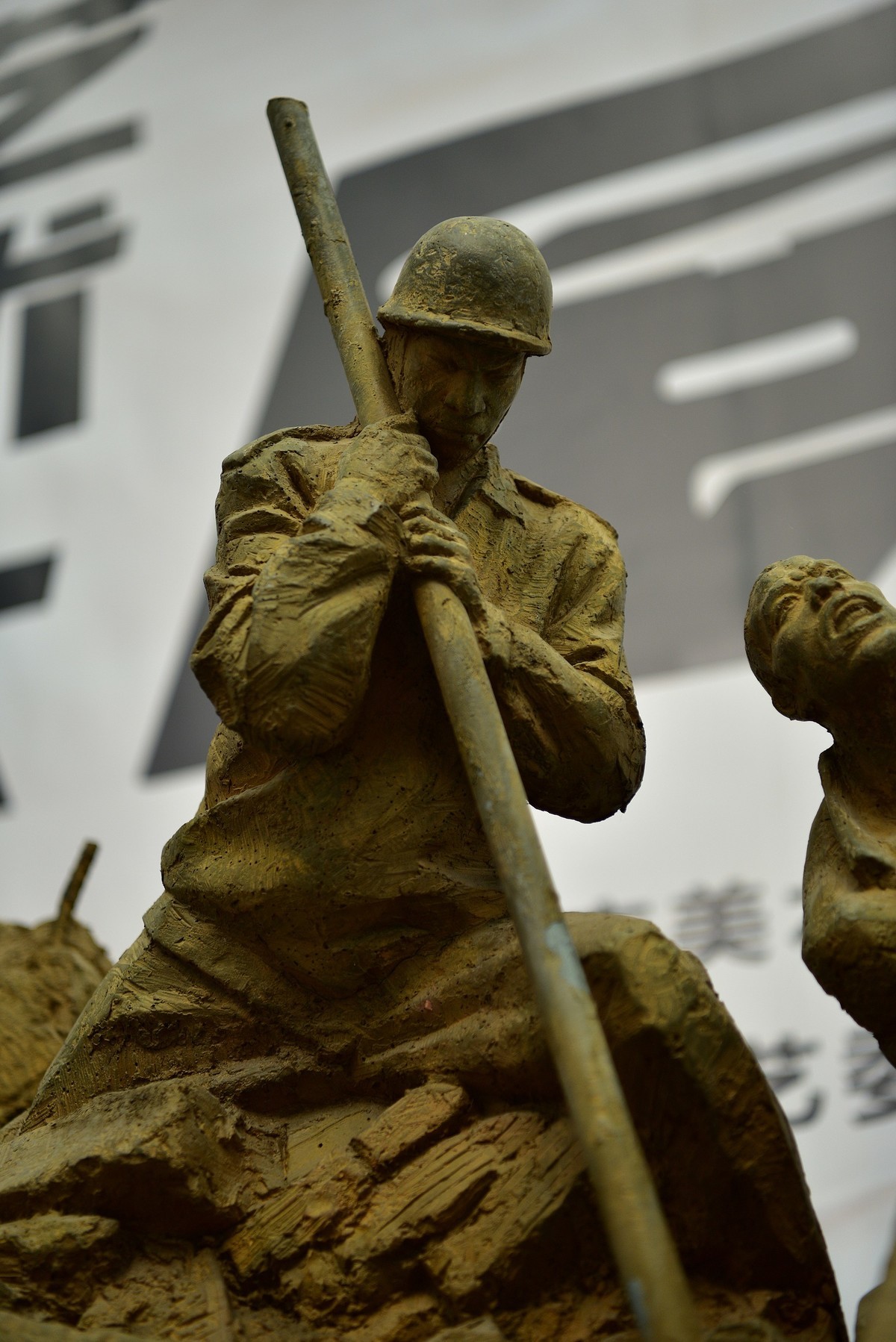 2长沙首届雕塑艺术展中外人文雕像实拍1