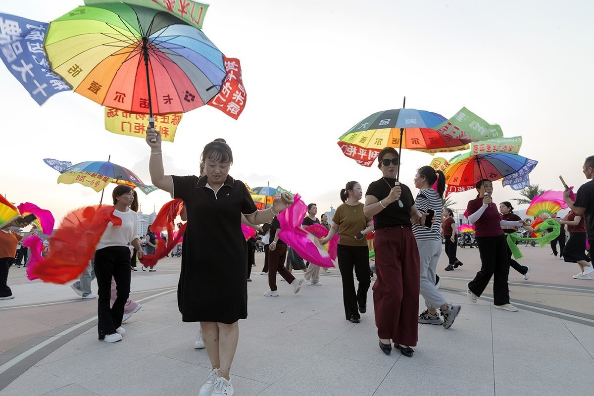 山西临县伞头秧歌--非遗