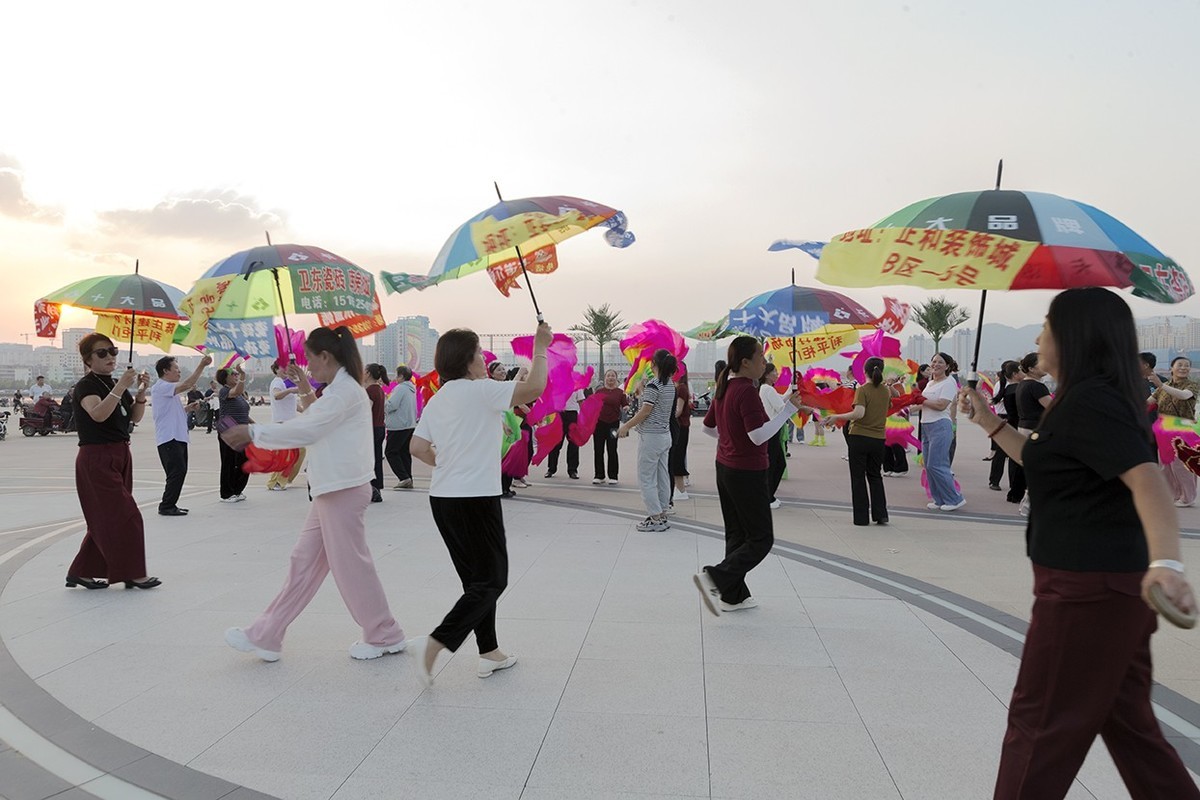 山西临县伞头秧歌--非遗