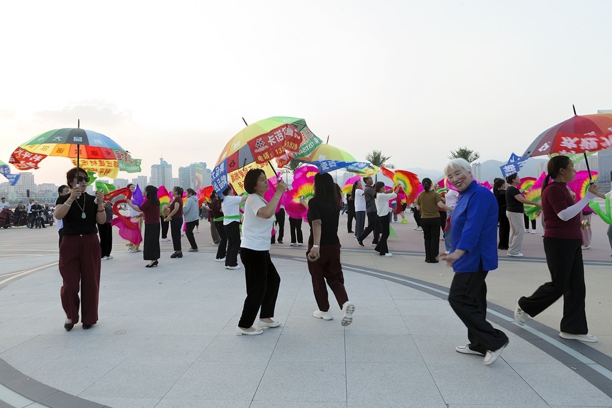 山西临县伞头秧歌--非遗