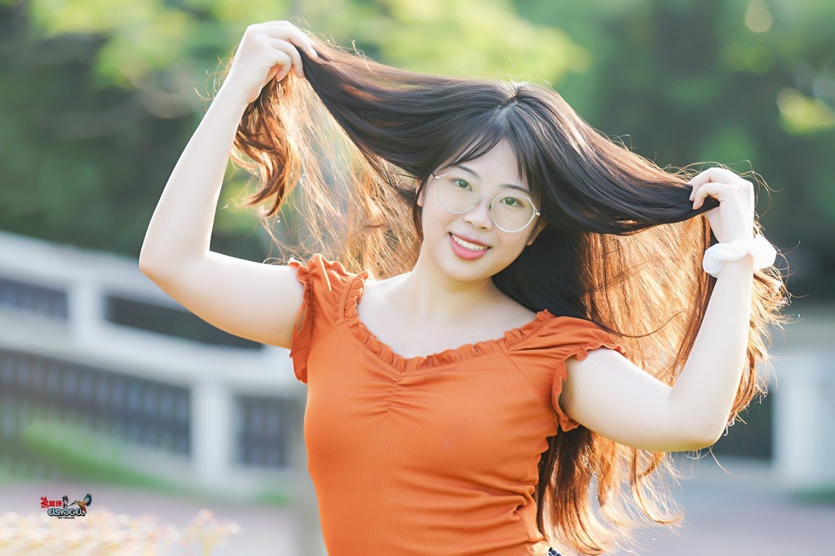 【阳光可爱少女】--- 麦停