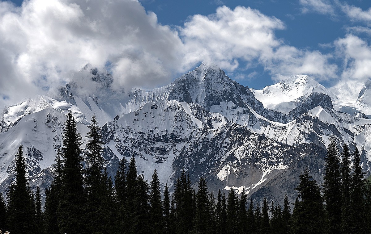 一路享清爽 满眼赏雪山—2022新疆独库公路自驾游见闻之二