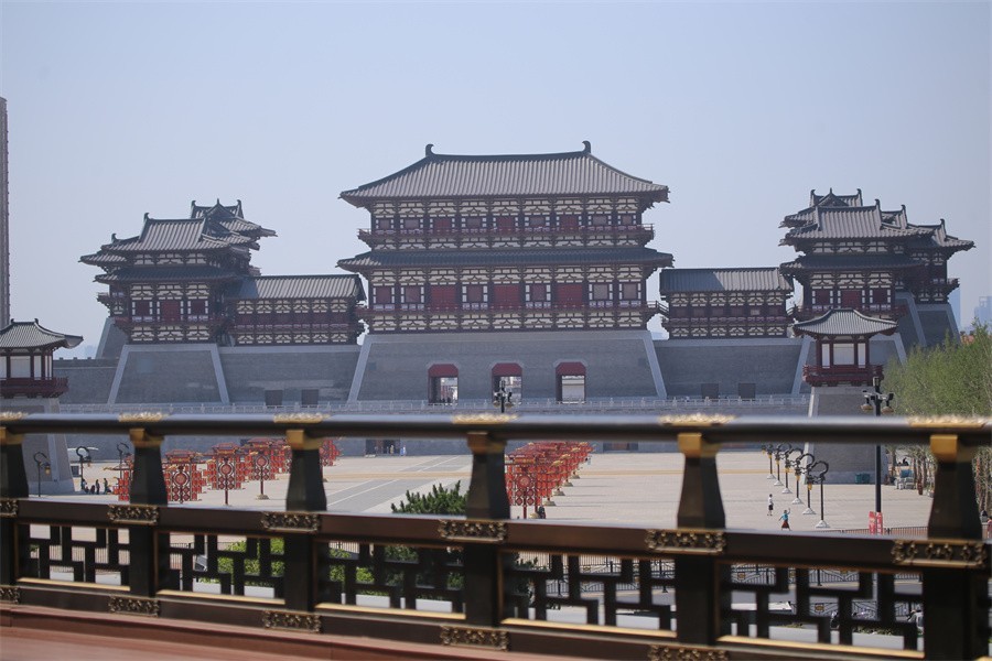 高温下的随唐洛阳城景区印象